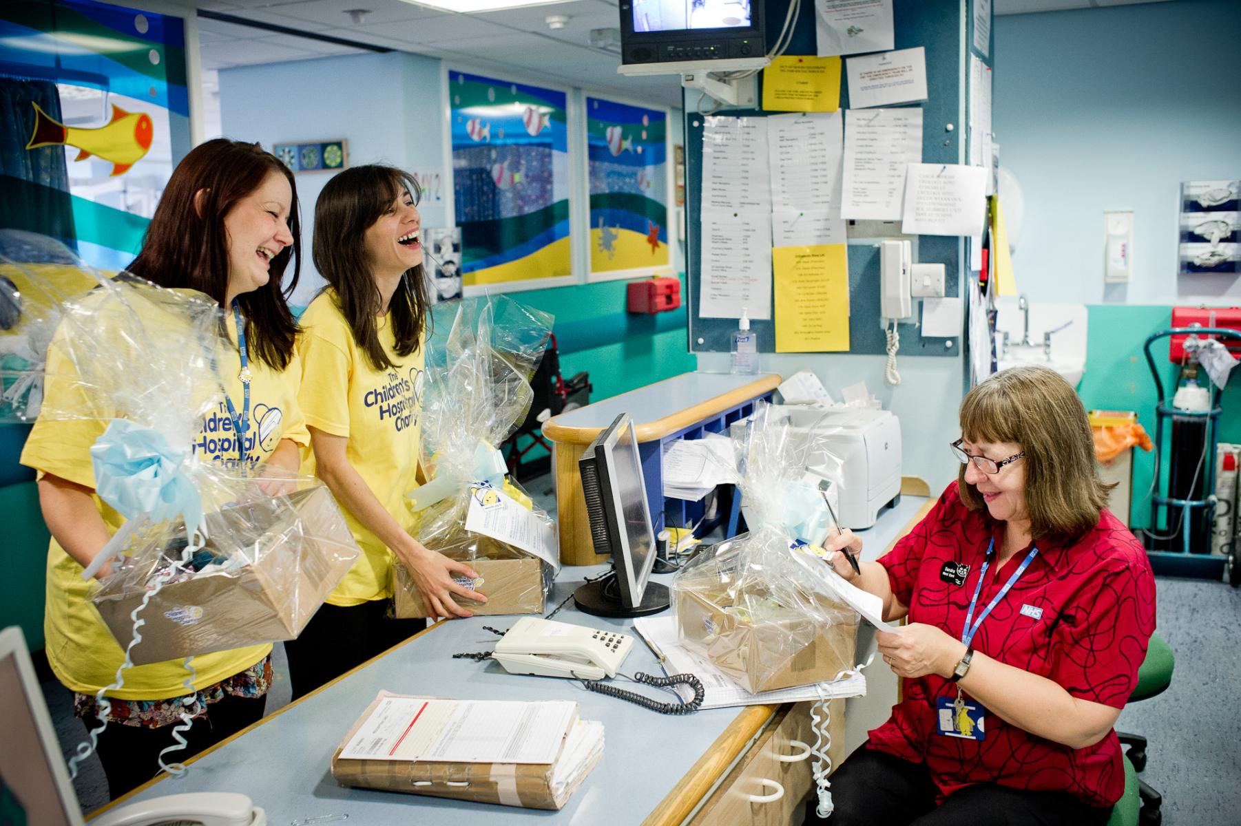 Rachel Staden (left) :: Children's Hospital Charity